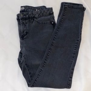 Black skinny jeans